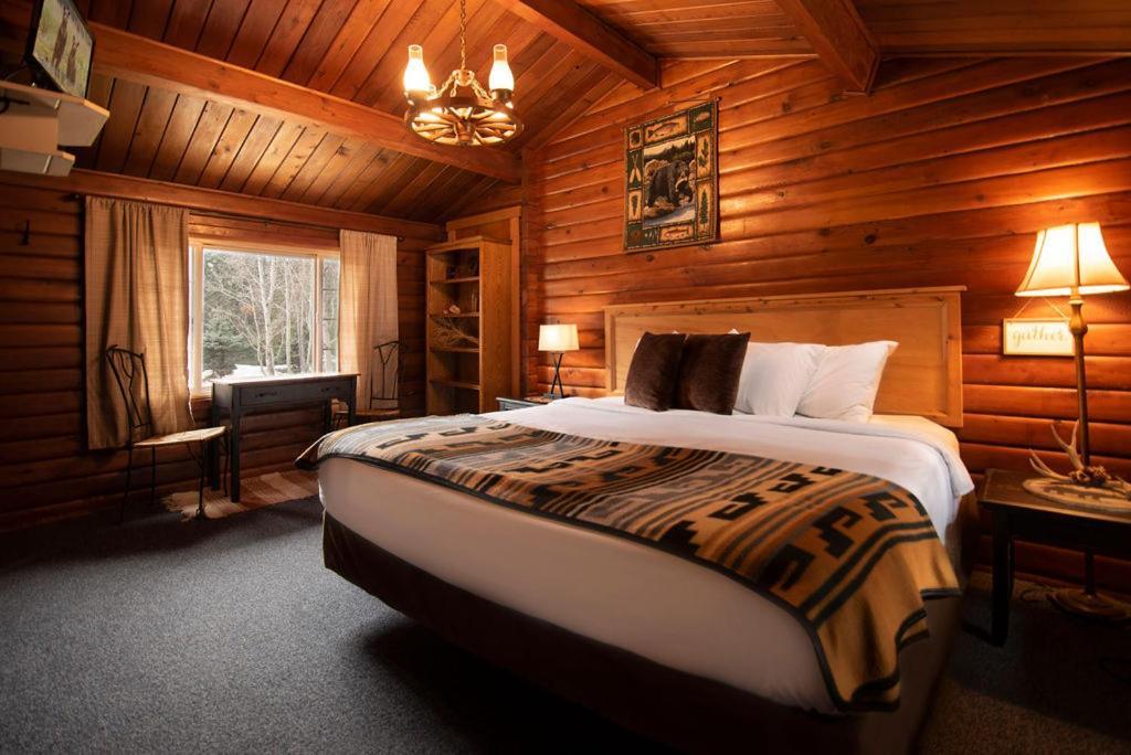 Lochsa Lodge Lolo Szoba fotó